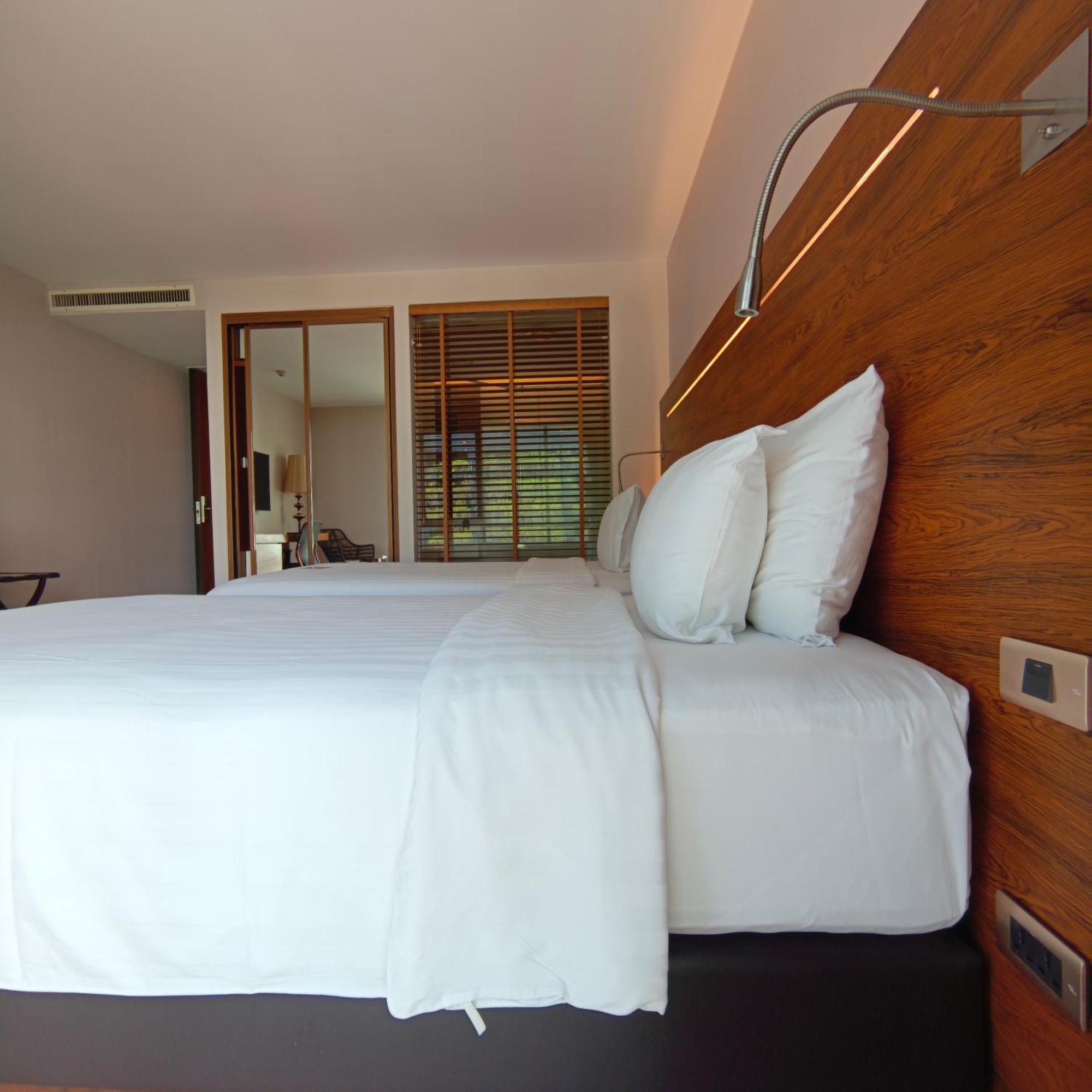 Sacha'S Hotel Uno Sha Bangkok Kültér fotó